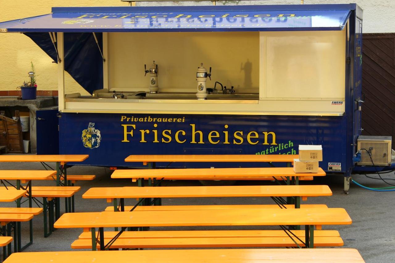 Brauerei Und Gasthof Frischeisen Kelheim Extérieur photo